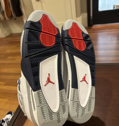 Jordan 4 Retro Midnight Navy