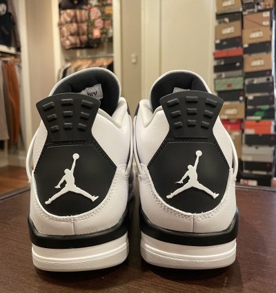 Jordan 4 Retro Military Black