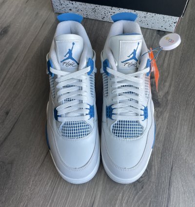 Jordan 4 Retro Military Blue (2024)