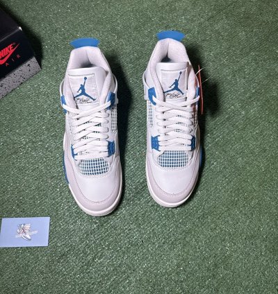 JORDAN 4 RETRO MILITARY BLUE 2024