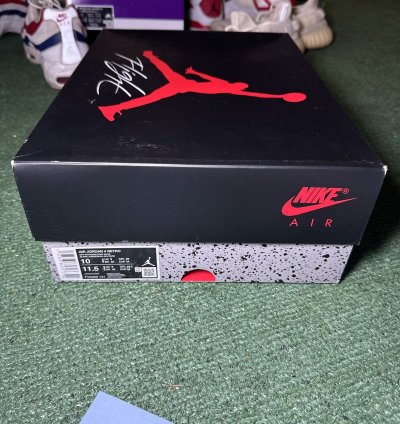 JORDAN 4 RETRO MILITARY BLUE 2024