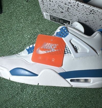 JORDAN 4 RETRO MILITARY BLUE 2024