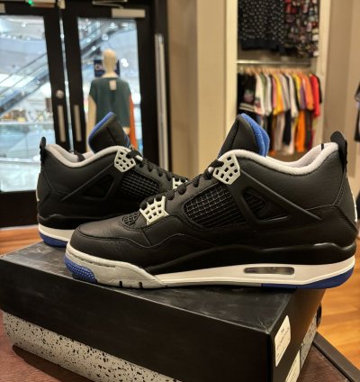 Jordan 4 Retro Motorsports Alternate