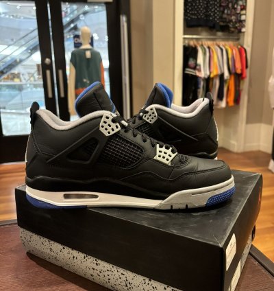 Jordan 4 Retro Motorsports Alternate