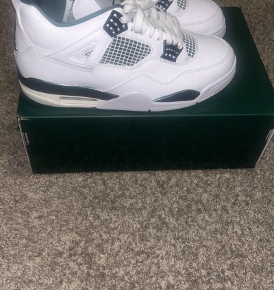 Jordan 4 Retro Oxidized Green Size 10
