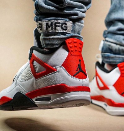 Jordan 4 Retro Red Cement