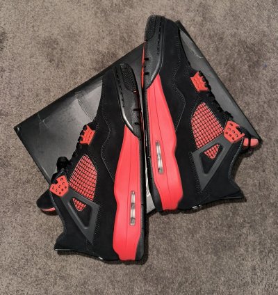 Jordan 4 Retro Red Thunder
