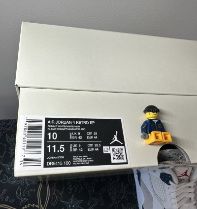 Jordan 4 Retro SB Navy Size 10