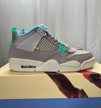 Jordan 4 Retro Union