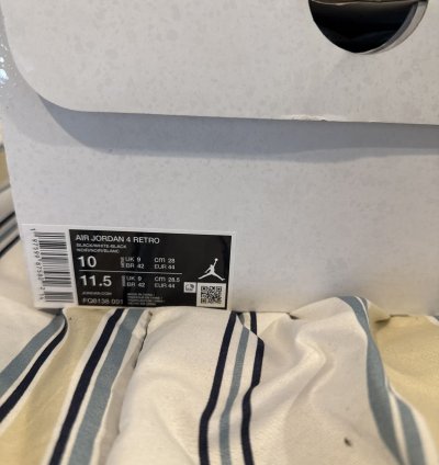 Jordan 4 Retro White Thunder