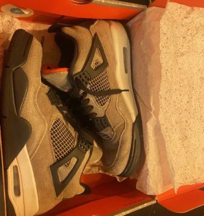Jordan 4 Taupe Haze