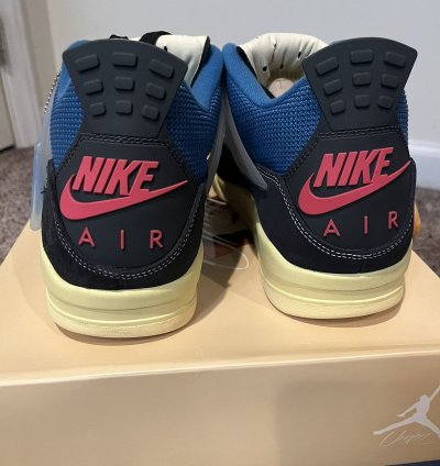 Jordan 4 Union Off Noir