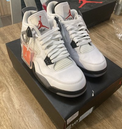 Jordan 4 White Cement