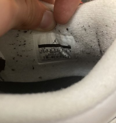 Jordan 4 White Cement