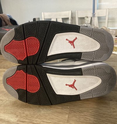 Jordan 4 White Cement