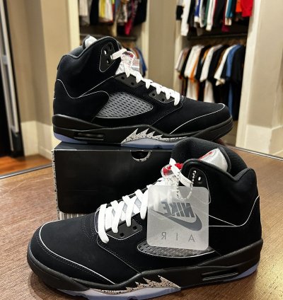 Jordan 5 Retro OG Black Metallic Reimagined