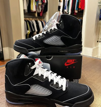 Jordan 5 Retro OG Black Metallic Reimagined