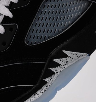 Jordan 5 Retro OG Black Metallic Reimagined GS HF3976-001