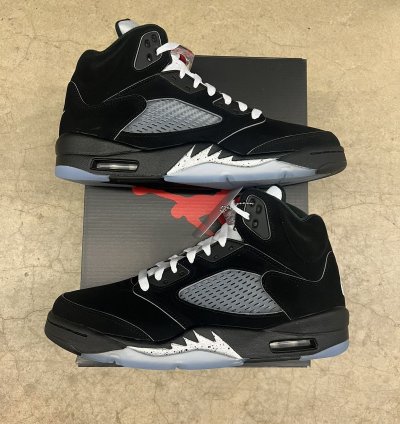 Jordan 5 Retro OG Reimagined Black Metallic Size 9 5