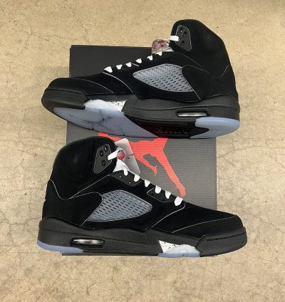 Jordan 5 Retro OG Reimagined Black Metallic Size 9 5