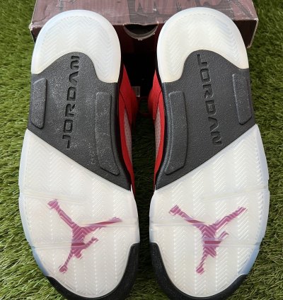 Jordan 5 Retro Raging Bull