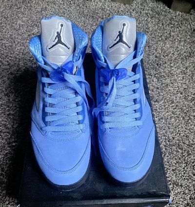 Jordan 5 Retro UNC University blue