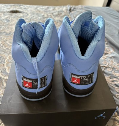 Jordan 5 Retro UNC University Blue (2023)