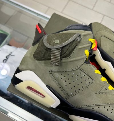JORDAN 6 RETRO TRAVIS SCOTT OLIVE