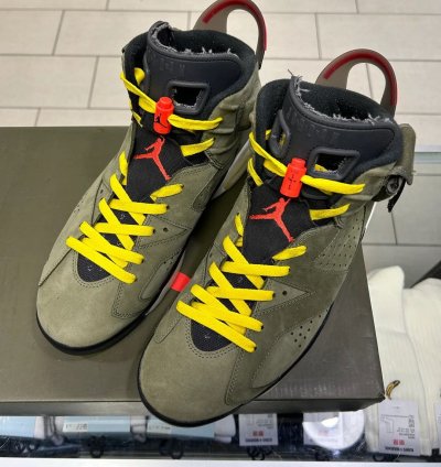 JORDAN 6 RETRO TRAVIS SCOTT OLIVE