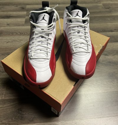 Jordan Retro 12 Cherry
