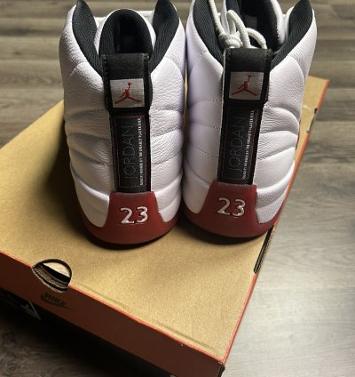 Jordan Retro 12 Cherry