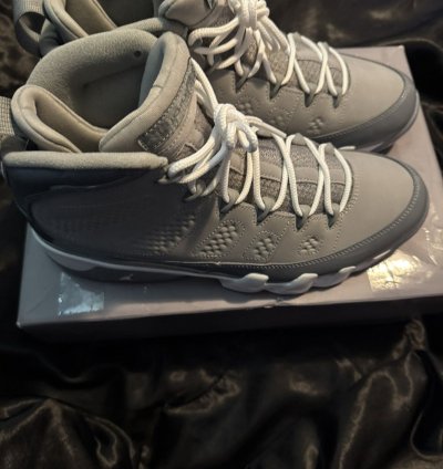 Jordan Retro 9 cool grey