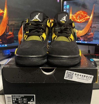 Jordan Thunder 4s