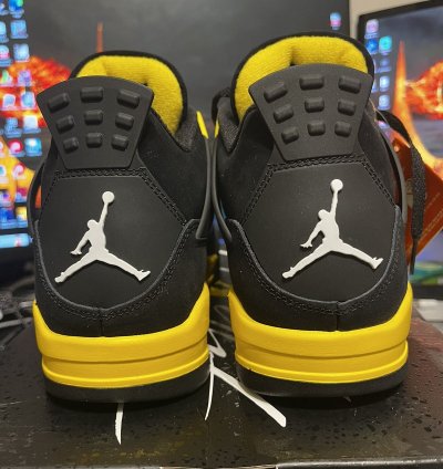 Jordan Thunder 4s