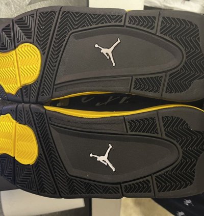 Jordan Thunder 4s
