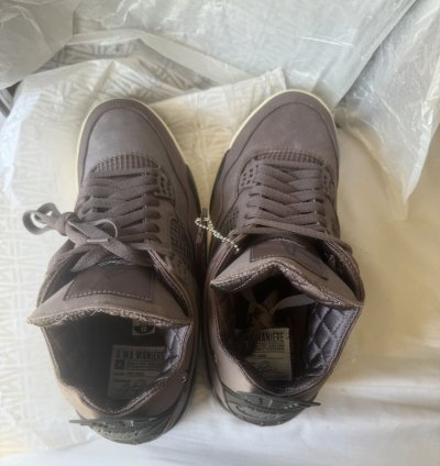Ma Mani re Air Jordan 4 Retro Violet Ore