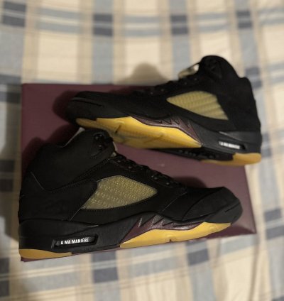 Ma Mani re Air Jordan 5 Retro Dusk