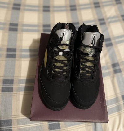 Ma Mani re Air Jordan 5 Retro Dusk