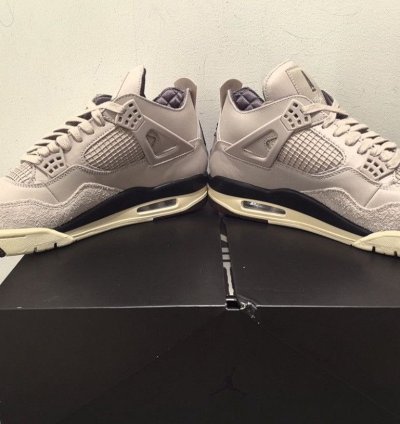 Ma Mani re Jordan 4 While You Were Sleeping
