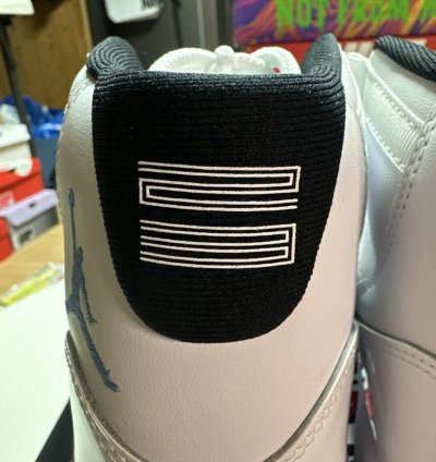 NEW Men Size 10 Jordan 11 Retro Columbia Legend Blue
