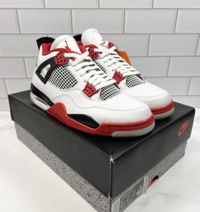 NEW Nike Retro Air Jordan Red White Fire 4s 4 Mens Men