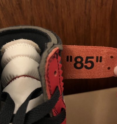 NEW Off-White Jordan 1 Chicago Size 10 5