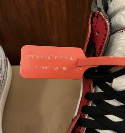 NEW Off-White Jordan 1 Chicago Size 10 5