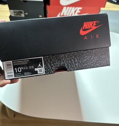 NEW Size 10 5 US Men - Jordan 3 Retro OG 2024 Black Cement