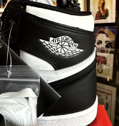 NIKE AIR JORDAN 1 85 RETRO HIGH BLACK WHITE 9 5 BQ4422-001