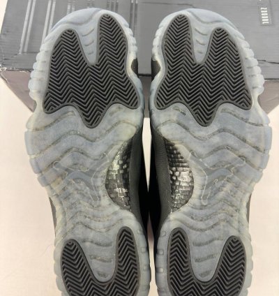 Nike Air Jordan 11 Retro Cap and Gown OG Space Jam Jubilee