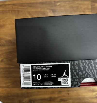 Nike Air Jordan 3 Black Cement 2024