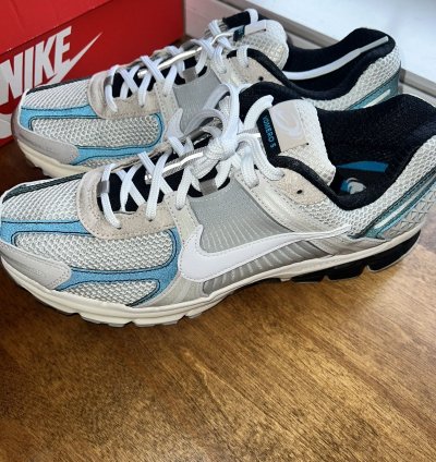 Nike Zoom Vomero 5 PRM Supersonic Light Bone