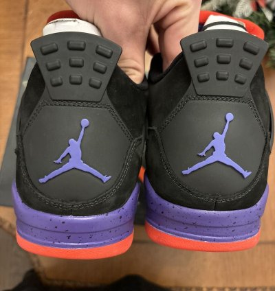 Size 10 - Jordan 4 Raptors Drake OVO (2019)