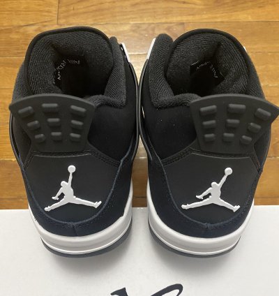 Size 10 5 - Air Jordan 4 Retro White Thunder Black Men